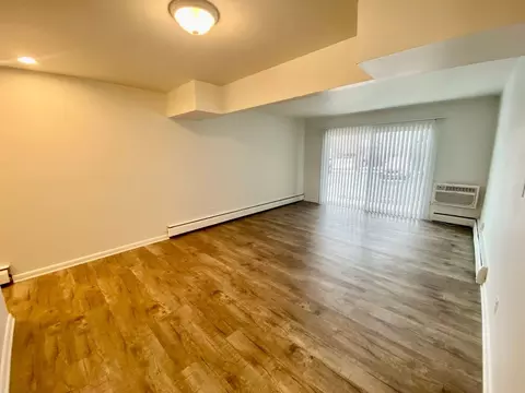504 Saint John, Ypsilanti, MI 48197