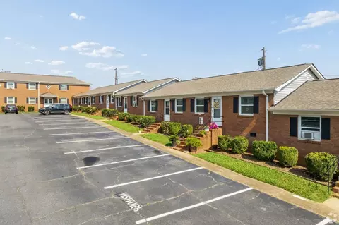 Firwood Ln, Charlotte, NC 28209 photo 9