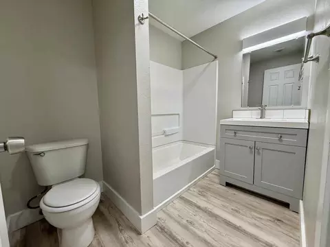 1608 E Mission Ave, Spokane, WA 99202 photo 7