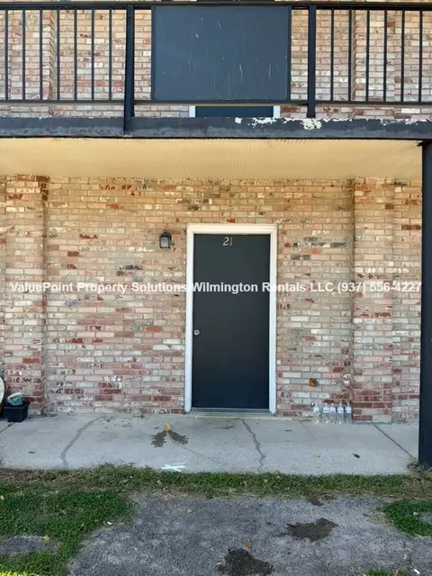 759 W Locust St, Wilmington, OH 45177