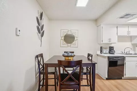 1101 N Gilbert Rd, Gilbert, AZ 85234 photo 9