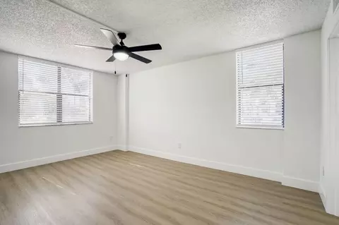 1490 NE 123rd St, North Miami, FL 33161 photo 31