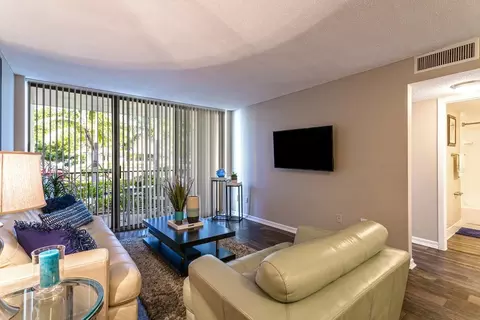 1490 NE 123rd St, North Miami, FL 33161 photo 12