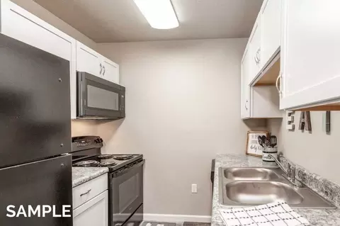 1905 W 42nd St, Sioux Falls, SD 57105