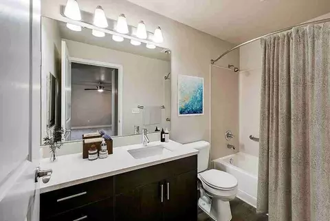 2400 4th Ave, Seattle, WA 98121 photo 45