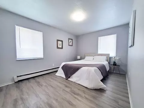 4605 E 131st St, Garfield Heights, OH 44105
