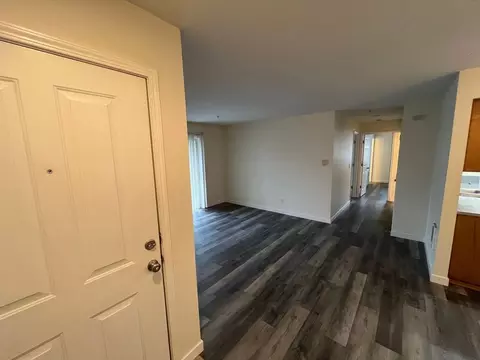 8324 SE Rhine St, Portland, OR 97266