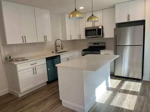 201 S 2nd Ave, West Reading, PA 19611