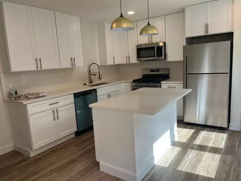 201 S 2nd Ave, West Reading, PA 19611