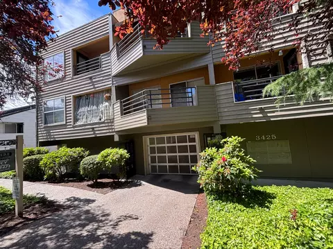 3425 14th Ave W, Seattle, WA 98119