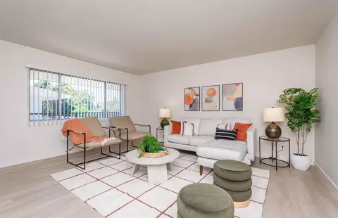 1223 Stratford Cir, Lincoln Village, CA 95207