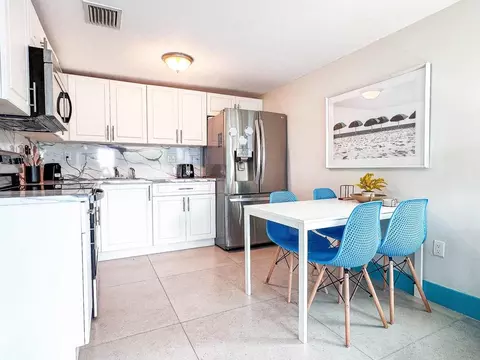 Undisclosed, Miami, FL 33138 photo 13