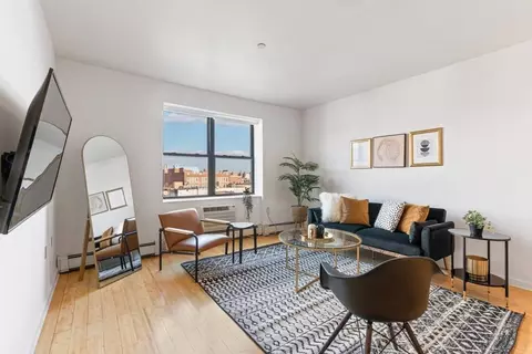 67 Wall St, New York, NY 10005
