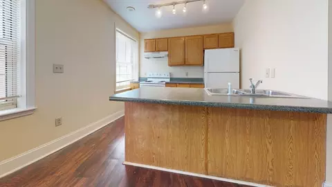 3701 Lindell Blvd, Saint Louis, MO 63108