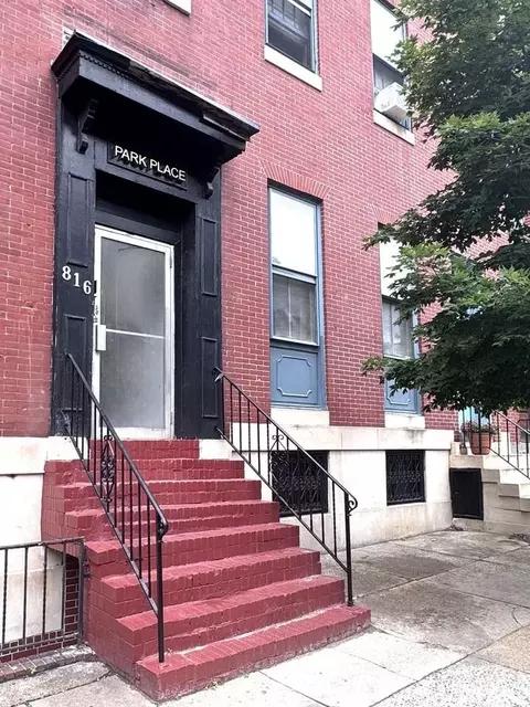816 Park Ave, Baltimore, MD 21201