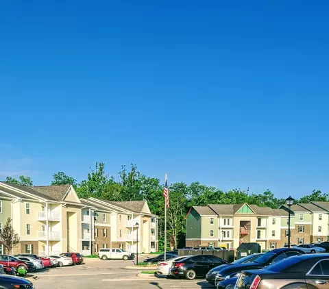 9620 Cooper Church Dr, Louisville, KY 40229