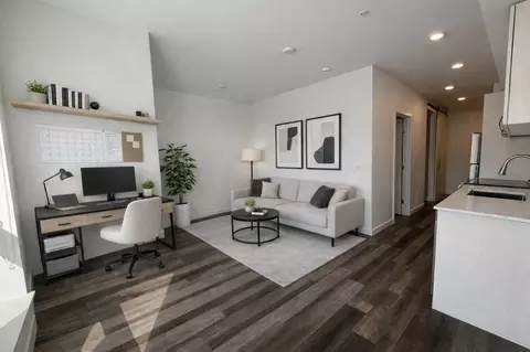 4428 Burke Ave N, Seattle, WA 98103
