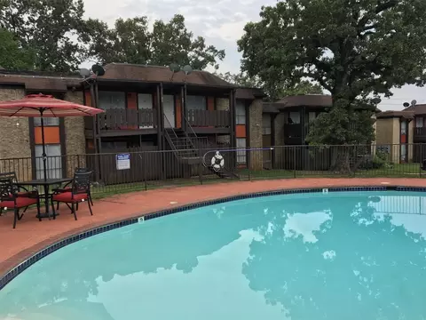 1410 Richmond Rd, Texarkana, TX 75503