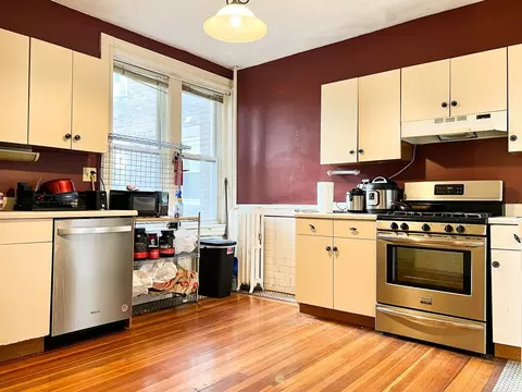 317 Saint Paul St, Brookline, MA 02446