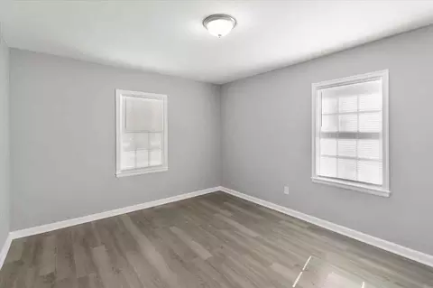 1724 E 39th St, Savannah, GA 31404