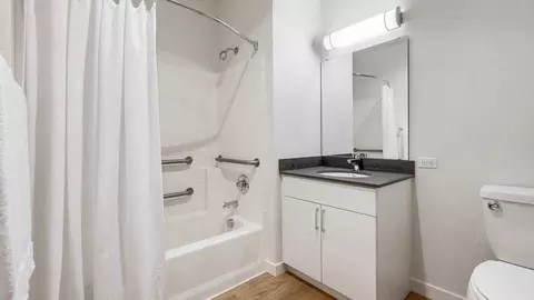 130 Harvard Ave E, Seattle, WA 98102 photo 15