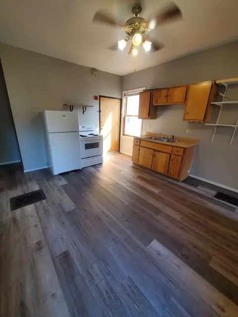 1655 N Van Buren St, Milwaukee, WI 53202