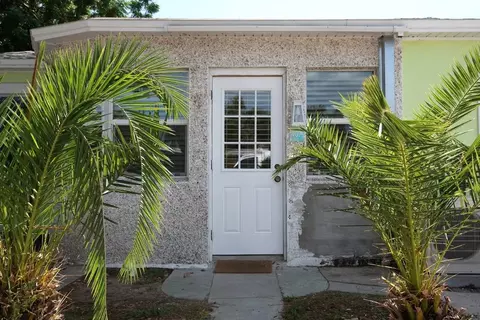 405 Locklie St, Dunedin, FL 34698