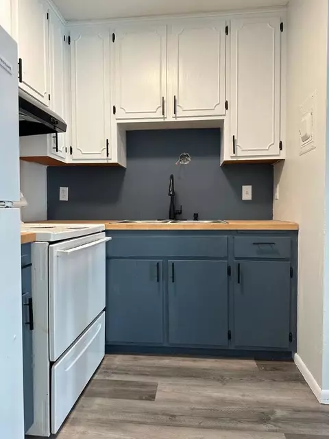 3710 Minnehaha Ave, Minneapolis, MN 55406