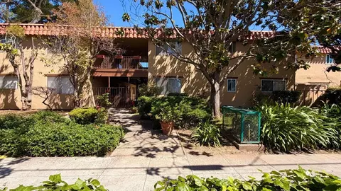 303 Chiquita Ave, Mountain View, CA 94041