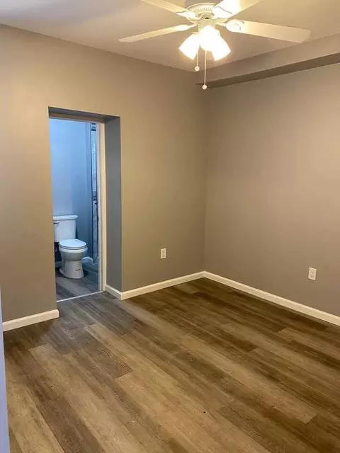 6 S Franklintown Rd, Baltimore, MD 21223 photo 11