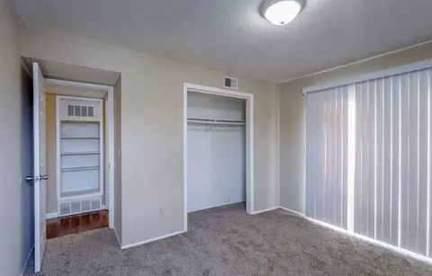 920 Fontana Ave, Platte City, MO 64079