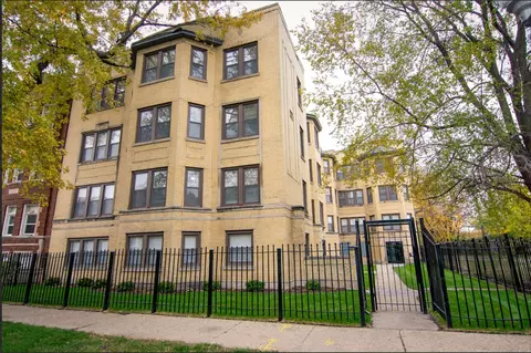 8143 S Ellis Ave, Chicago, IL 60619