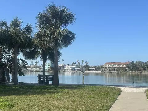 9250 Blind Pass Rd, Saint Pete Beach, FL 33706