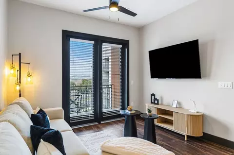 9127 Research Blvd, Austin, TX 78758 photo 4