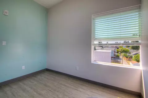 358 NW 85th St, Seattle, WA 98117 photo 6