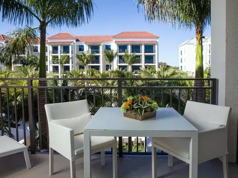 850 Broken Sound Pkwy NW, Boca Raton, FL 33487 photo 4
