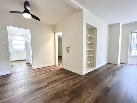 3950 Los Feliz Blvd, Los Angeles, CA 90027