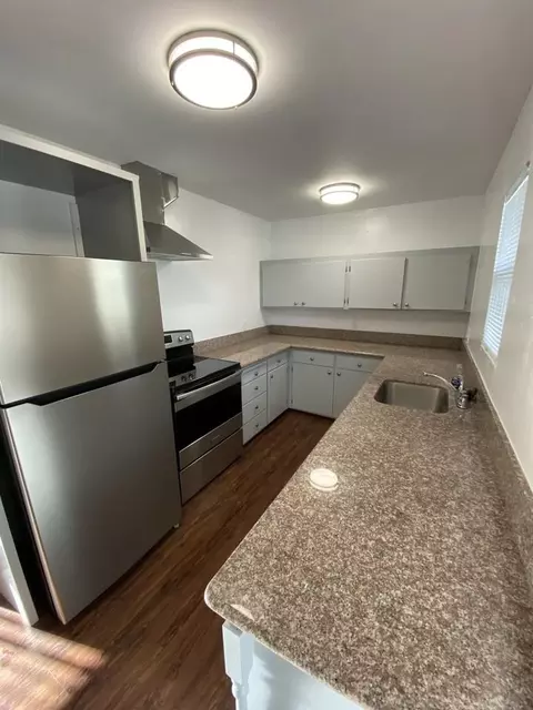1051 Roewill Dr, San Jose, CA 95117