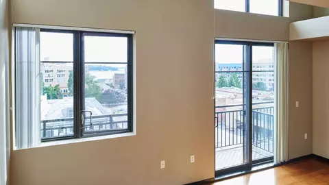 2312 3rd Ave, Seattle, WA 98121 photo 3