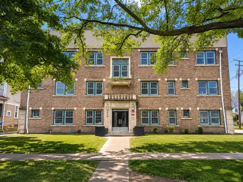 3209 Archwood Avenue3773 West 33rd St #3209-3209, Cleveland, OH 44109