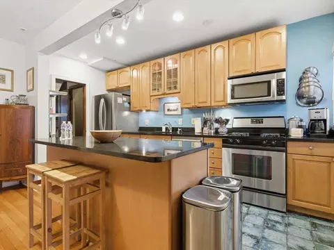 1425 P St NW, Washington, DC 20005 photo 11