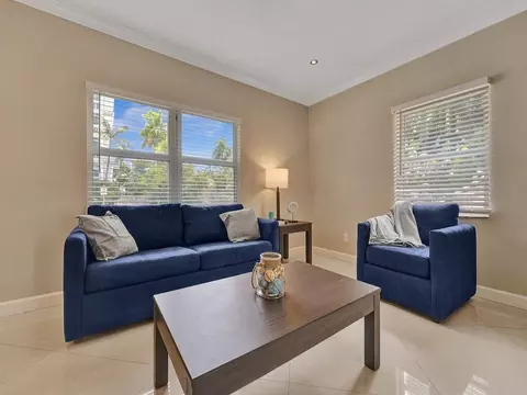 37 Hendricks Isle, Fort Lauderdale, FL 33301