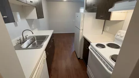23128 Wellington Cres, Clinton Township, MI 48036 photo 3