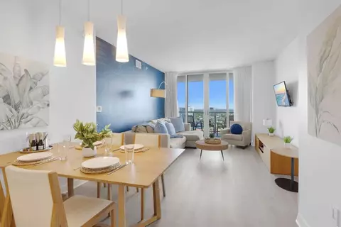 1180 E Hallandale Beach Blvd, Hallandale Beach, FL 33009
