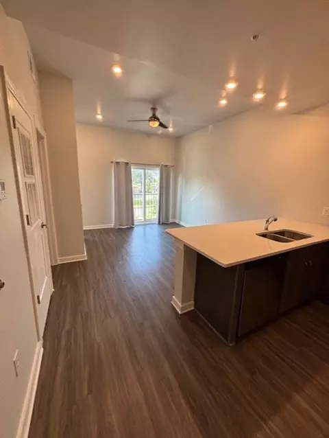 728 E Brookhaven Cir, Memphis, TN 38117