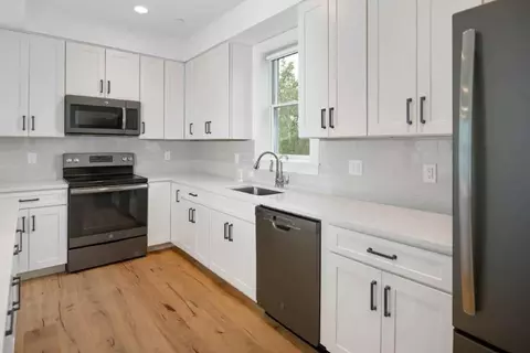 22 Magazine St, Cambridge, MA 02139