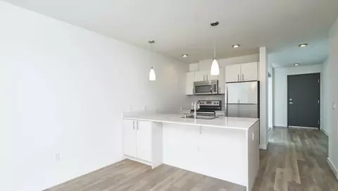 3220 California Ave SW, Seattle, WA 98116 photo 9