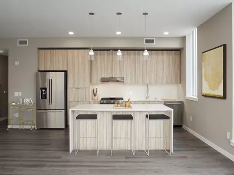 210 Wall St, Seattle, WA 98121 photo 3