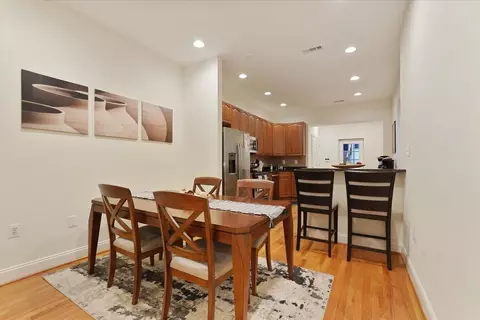 1425 P St NW, Washington, DC 20005 photo 7