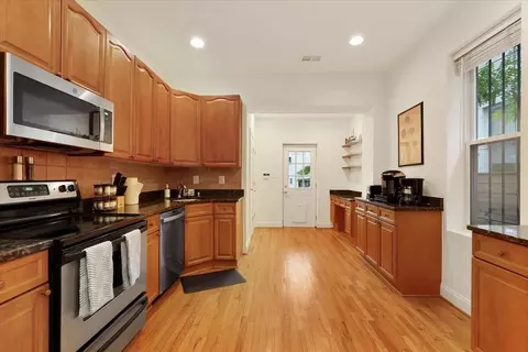 1425 P St NW, Washington, DC 20005 photo 9